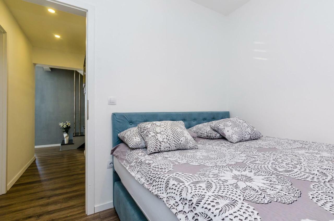 Superior Apartment Nike Mlini Kültér fotó