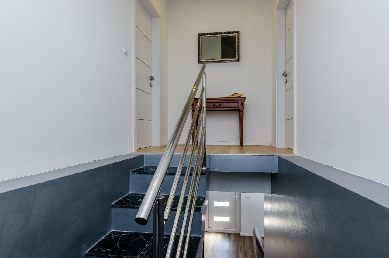 Superior Apartment Nike Mlini Kültér fotó